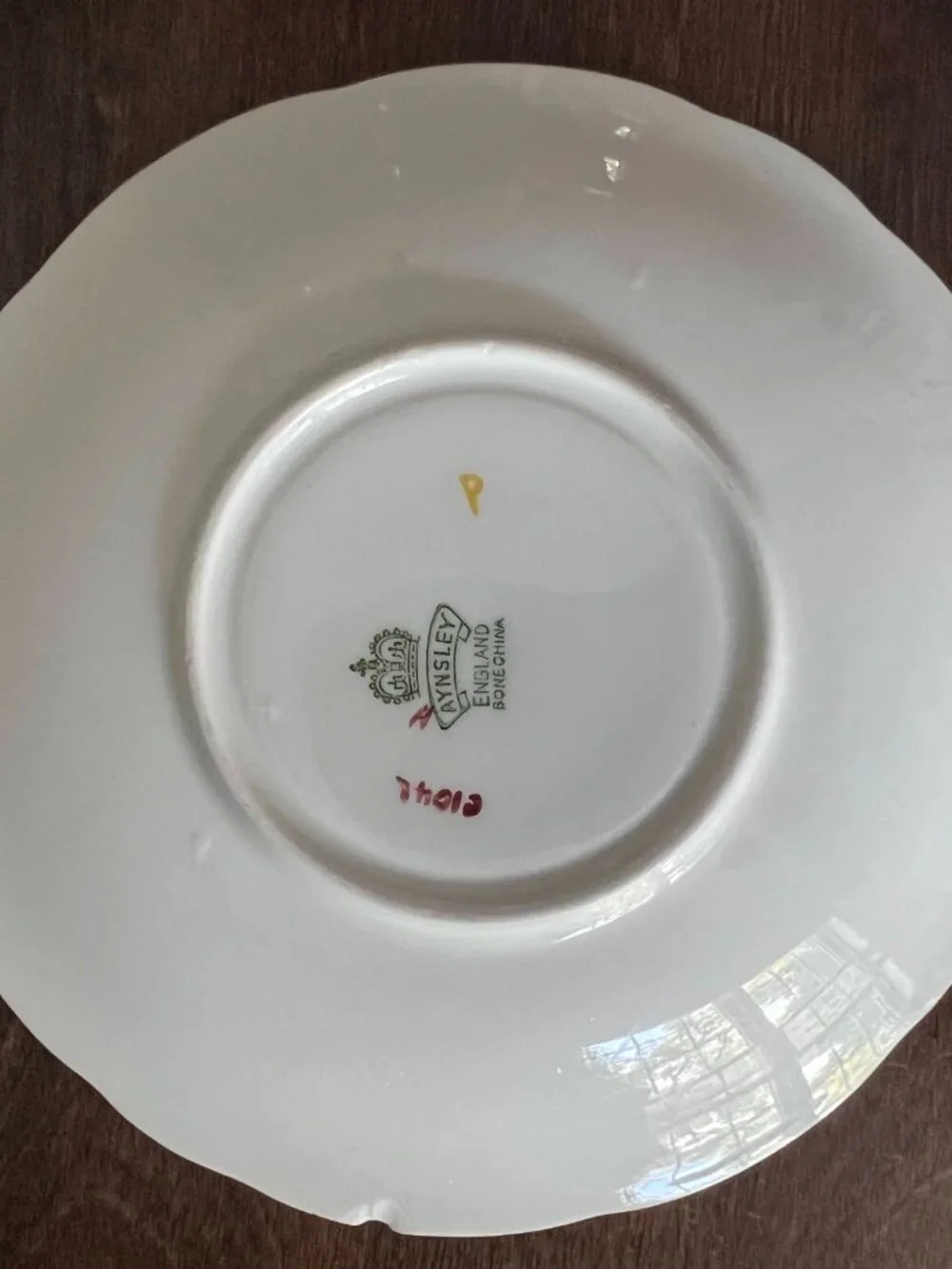 Aynsley England Teacup Ornate Filigree Floral Red Yellow Victorian Style *chip*